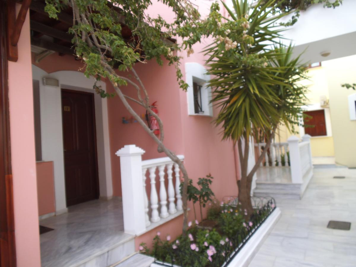 Alkyon Hotel Kokkari Exterior photo