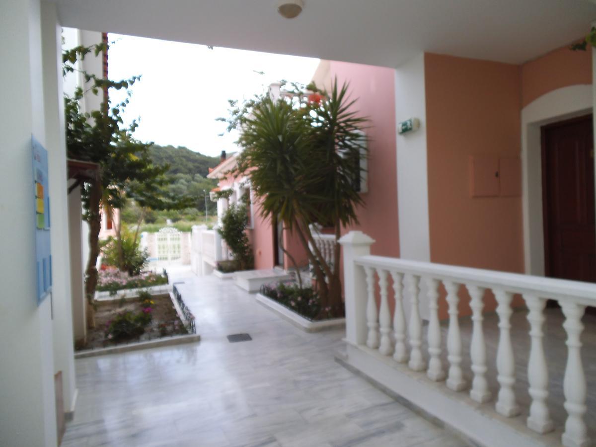 Alkyon Hotel Kokkari Exterior photo